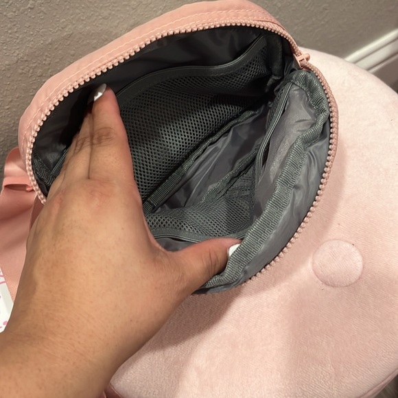 Belt bag - Picture 3 of 3